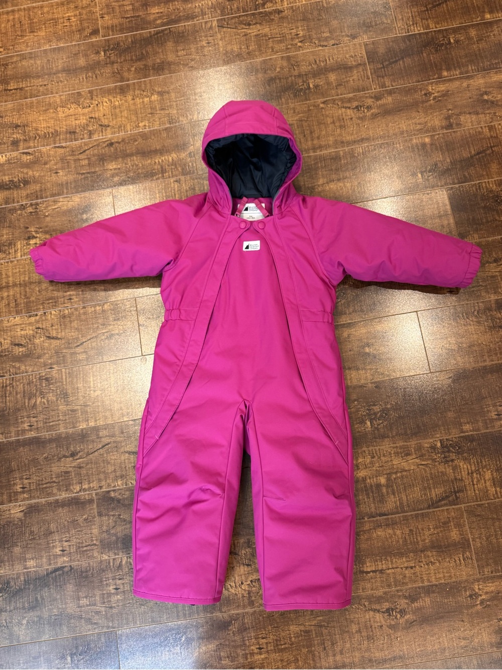 MEC Kids, size 24 months fuchsia Pink Hooded Snowsuit in EUC